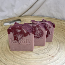 Load image into Gallery viewer, Berry Patch