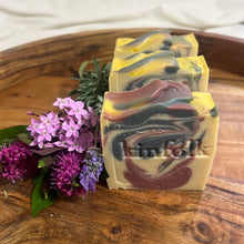 Load image into Gallery viewer, Vanilla Patchouli & Sandalwood