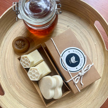 Load image into Gallery viewer, Honey Soap Set