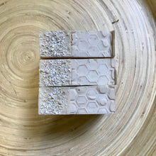 Load image into Gallery viewer, Honey Lemon & Oat