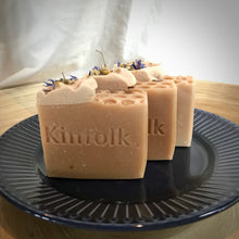 Load image into Gallery viewer, Raw Honey Soap