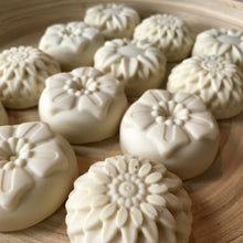 Load image into Gallery viewer, Facial Cleansing Bars - Avocado Oil, Shea Butter & Pro B5