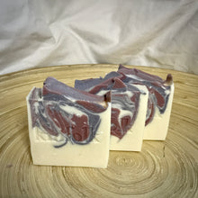 Load image into Gallery viewer, Blackberry, Vanilla & Honey