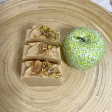 Load image into Gallery viewer, Apple
