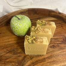 Load image into Gallery viewer, Apple
