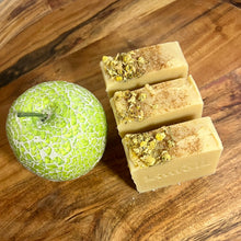 Load image into Gallery viewer, Apple
