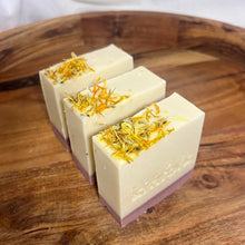 Load image into Gallery viewer, Calendula, Honey &amp; Lavender
