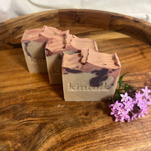 Load image into Gallery viewer, Lychee Fig &amp; Gauva
