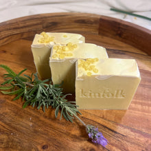 Load image into Gallery viewer, Raw Honey Soap
