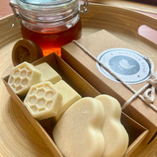 Load image into Gallery viewer, Honey Soap Set
